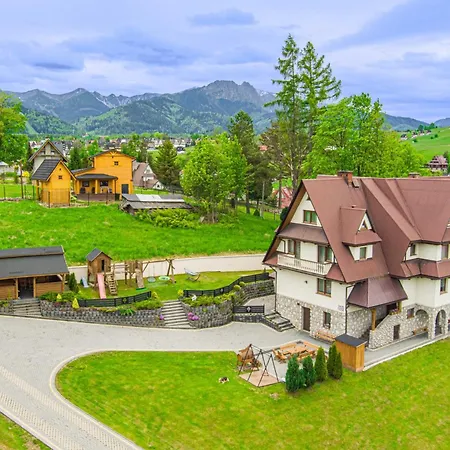 D.w. Tatra House