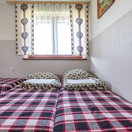 D.w. Tatra House Bed & Breakfast 3*