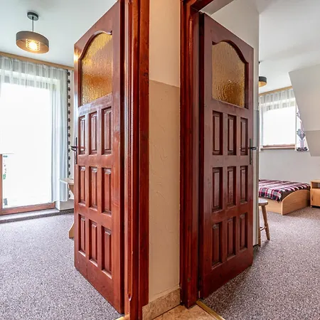 D.w. Tatra House Bed & Breakfast
